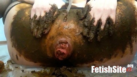 ScatLina - Anal prolapse in shit [FullHD, 1080p] [ScatShop.com] 